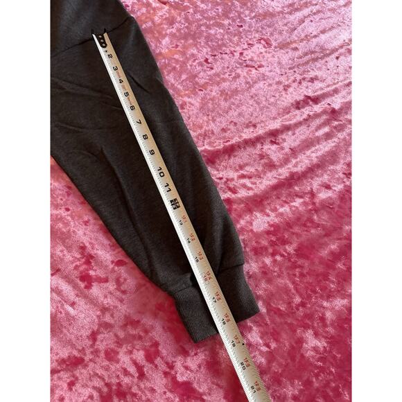 Victoria's Secret Sport Gray Pullover Stars Glitter Women's XL comfy sweatshirt - Picture 8 of 8